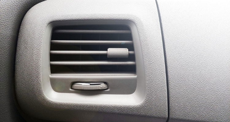 sonido-aire-acondicionado-coche