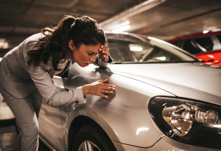 Cómo quitar un arañazo del coche de forma rápida -canalMOTOR