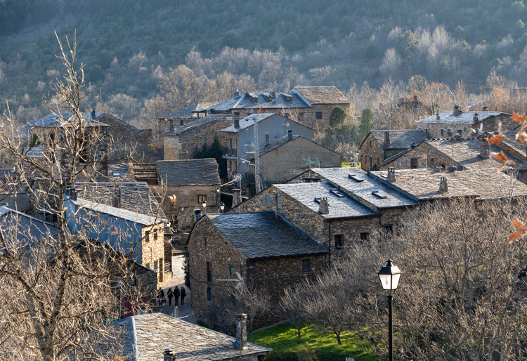 Ruta de los Pueblos Negros en Coche Carglass®