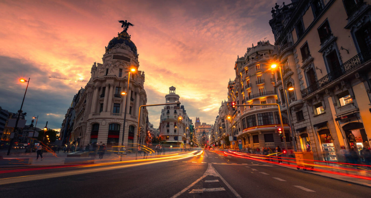 palacio-cristal-parque-retiro-madrid-espana.jpg.webp
