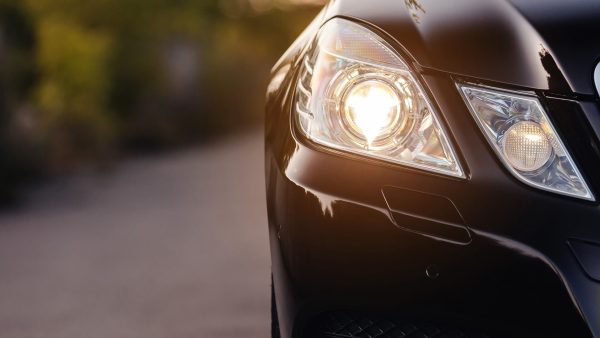 Cómo mejorar la luz del coche