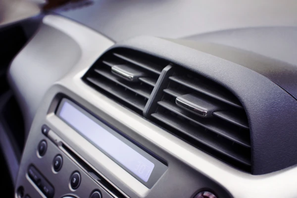 aire acondicionado sale calor 