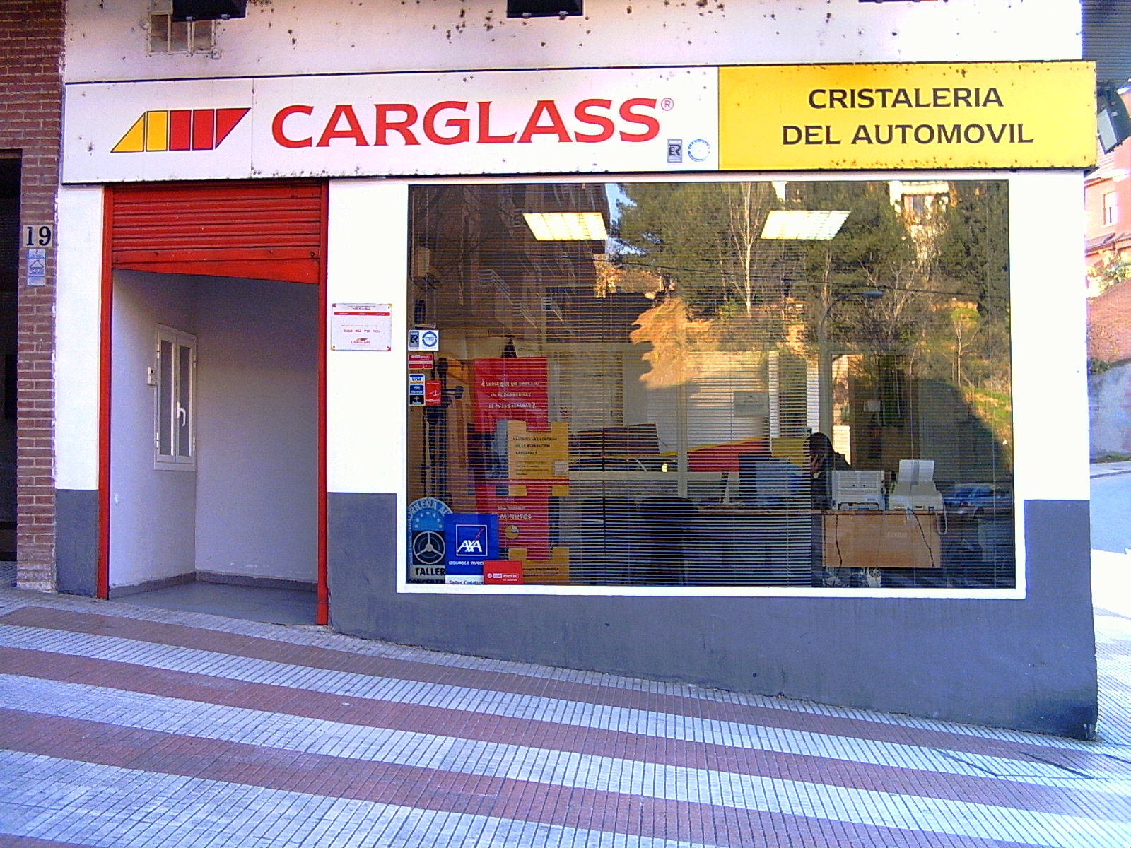 Carglass GUADALAJARA: taller de reparación y sustitución de lunas