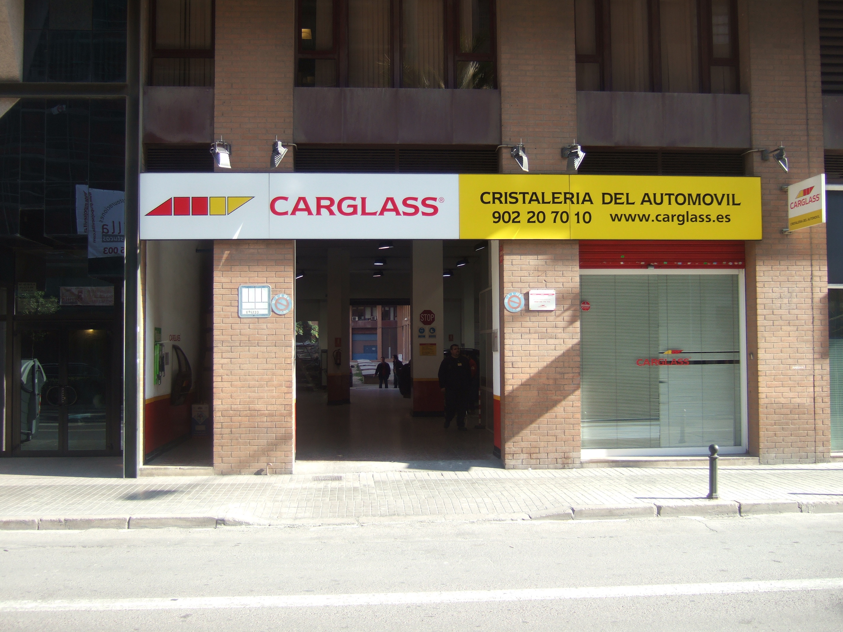 Carglass VALENCIA 2 taller de reparación y sustitución de lunas